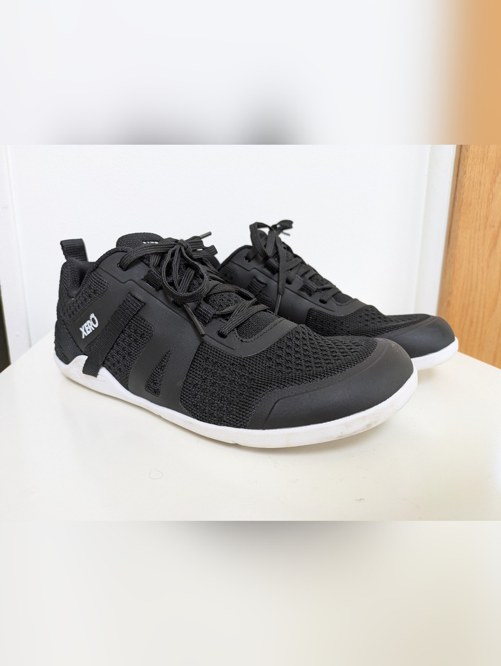 Women's Xero Shoes, 7.5, Black Lightweight Athletic Shoes